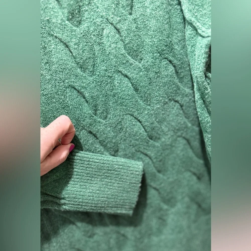 Areie Unreal Cable Knit Crew   Sweater - Emerald - Picture 4 of 5